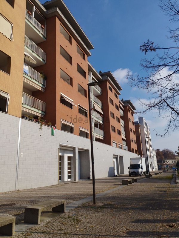 appartamento in vendita a Torino in zona Aurora