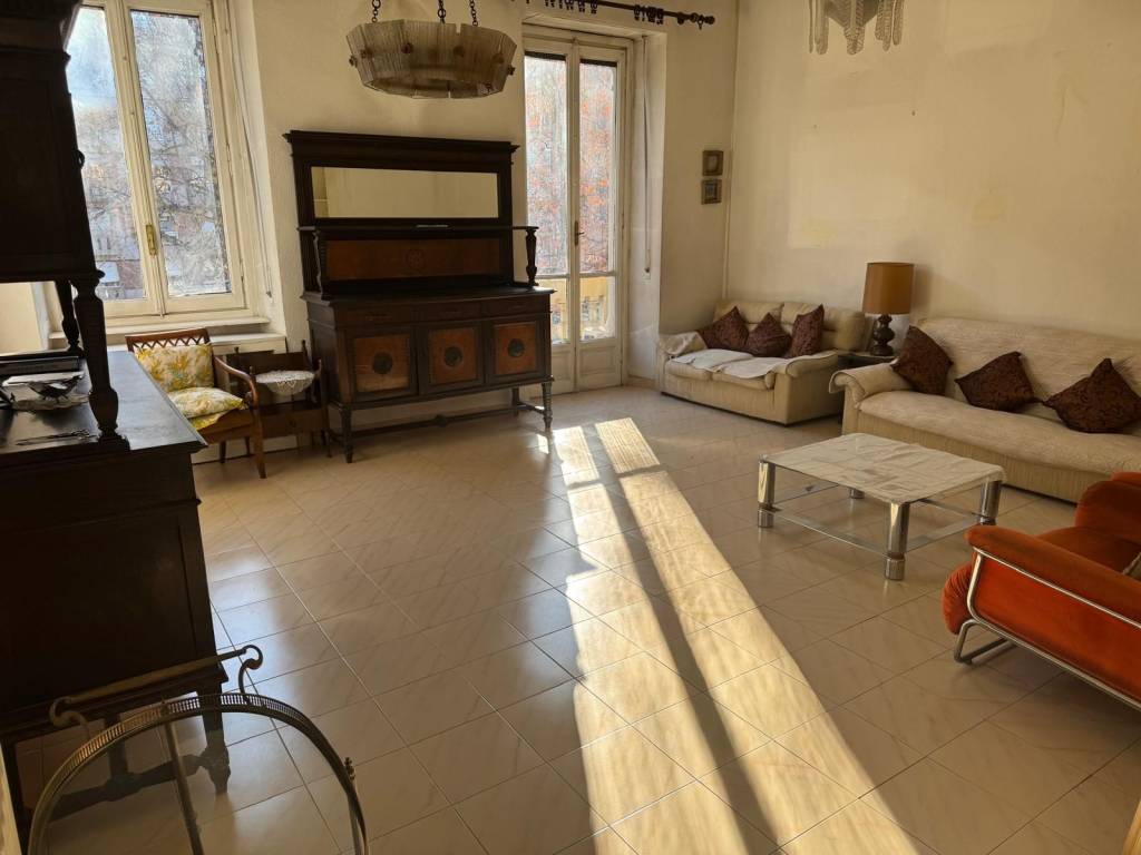 appartamento in vendita a Torino in zona Crocetta