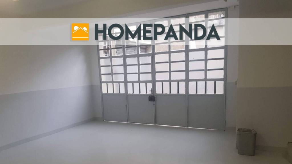 locale commerciale in vendita a Torino in zona Borgo San Paolo