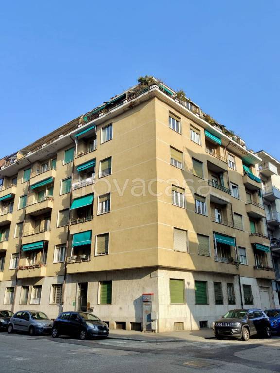 appartamento in vendita a Torino in zona Santa Rita