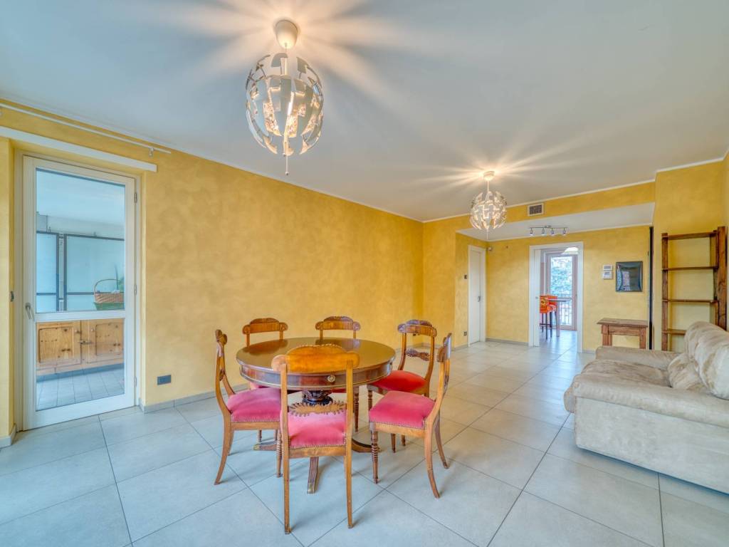 appartamento in vendita a Torino in zona Parella