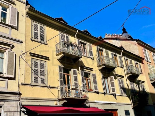 appartamento in vendita a Torino in zona Crocetta