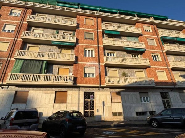 appartamento in vendita a Torino in zona Borgata Vittoria