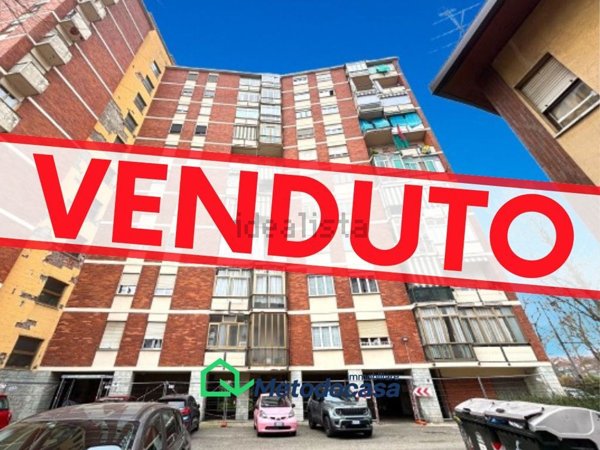 appartamento in vendita a Torino in zona Vallette
