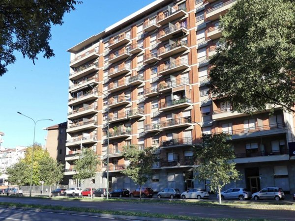 appartamento in vendita a Torino in zona Lucento