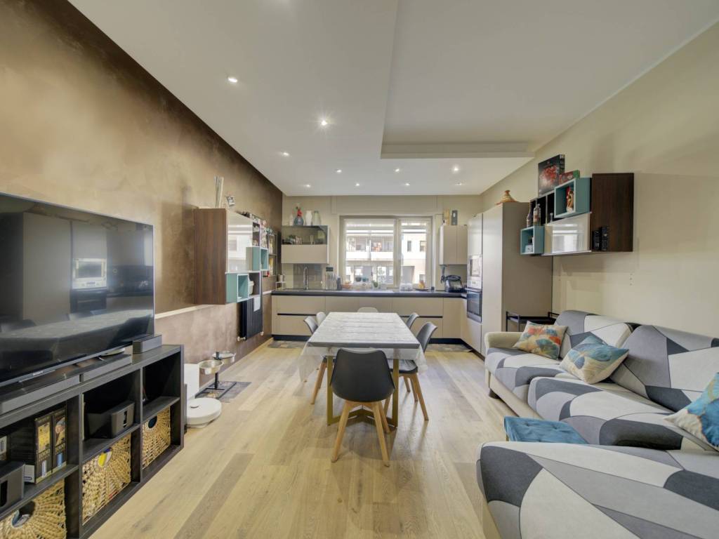 appartamento in vendita a Torino in zona Santa Rita