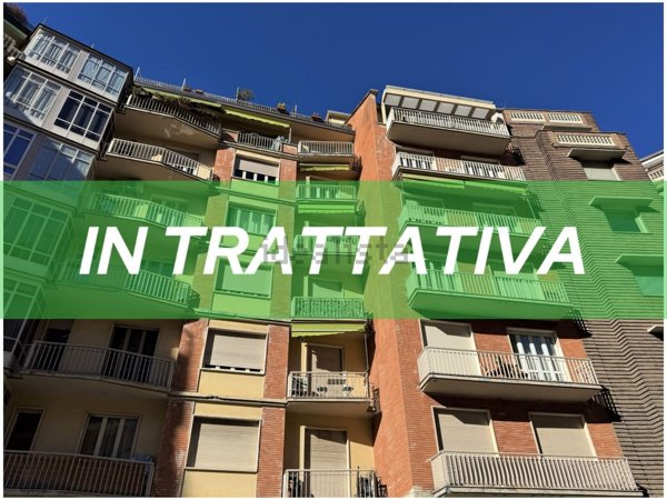 appartamento in vendita a Torino in zona Cit Turin