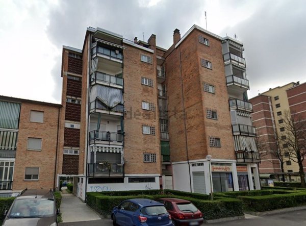 appartamento in vendita a Torino in zona Vallette