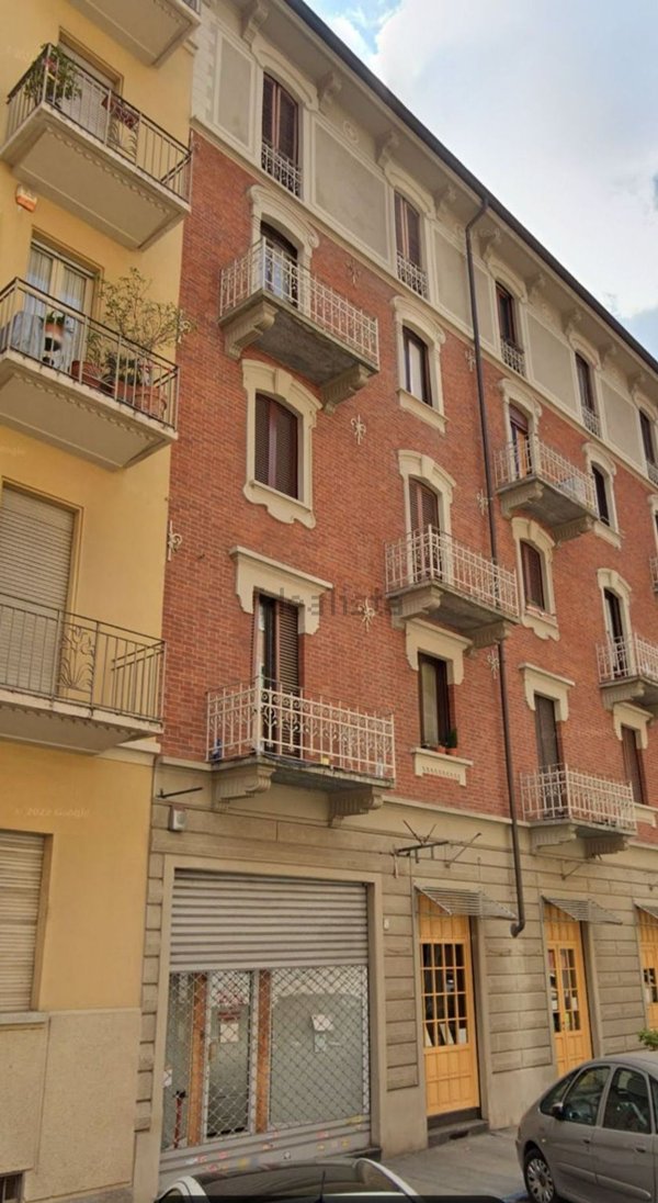 negozio in vendita a Torino in zona Crocetta