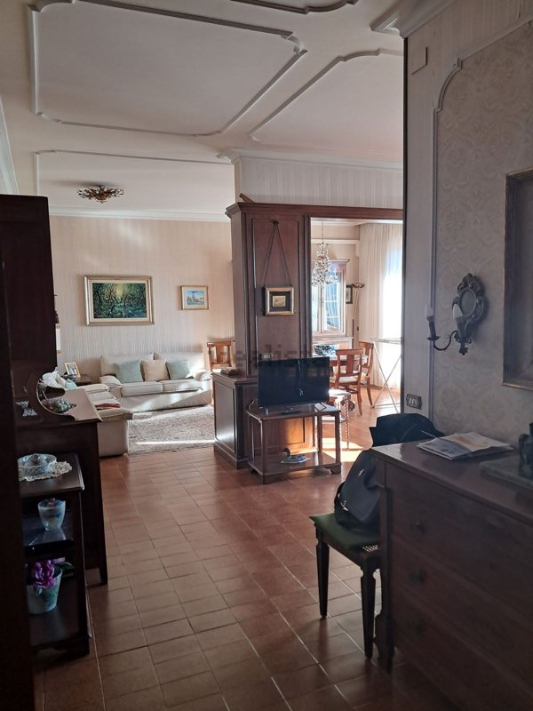 appartamento in vendita a Torino in zona Mirafiori Nord