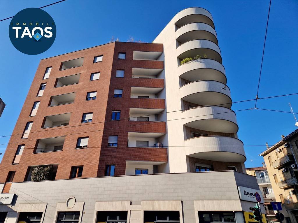 appartamento in vendita a Torino in zona Aurora