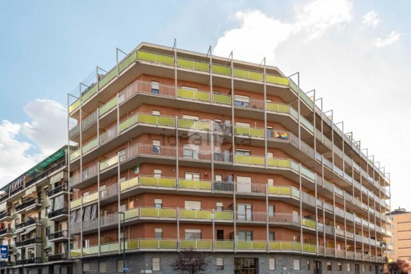appartamento in vendita a Torino in zona Borgata Vittoria