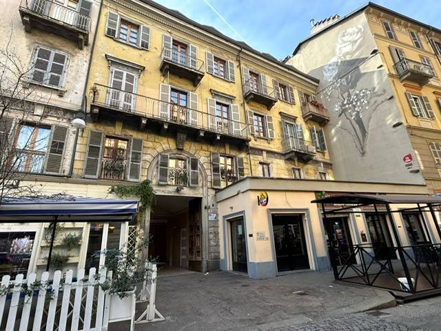 appartamento in vendita a Torino in zona San Salvario