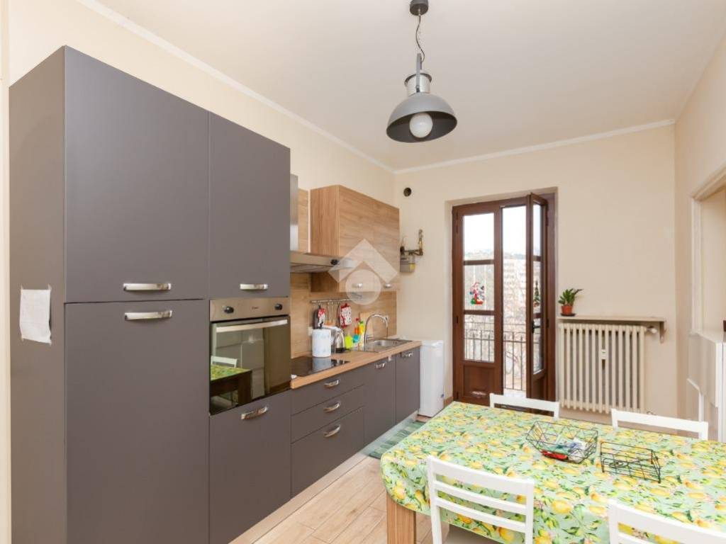 appartamento in vendita a Torino in zona Vanchiglia