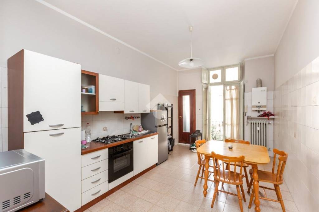 appartamento in vendita a Torino in zona Vanchiglia