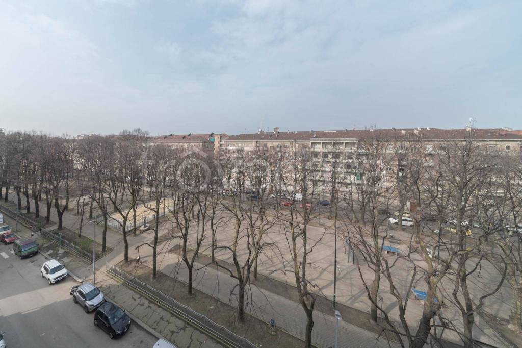 appartamento in vendita a Torino in zona Aurora