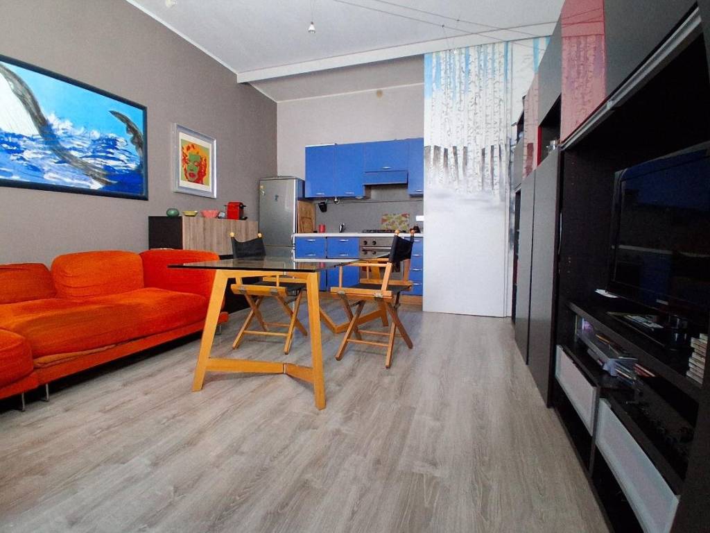 appartamento in vendita a Torino in zona Aurora