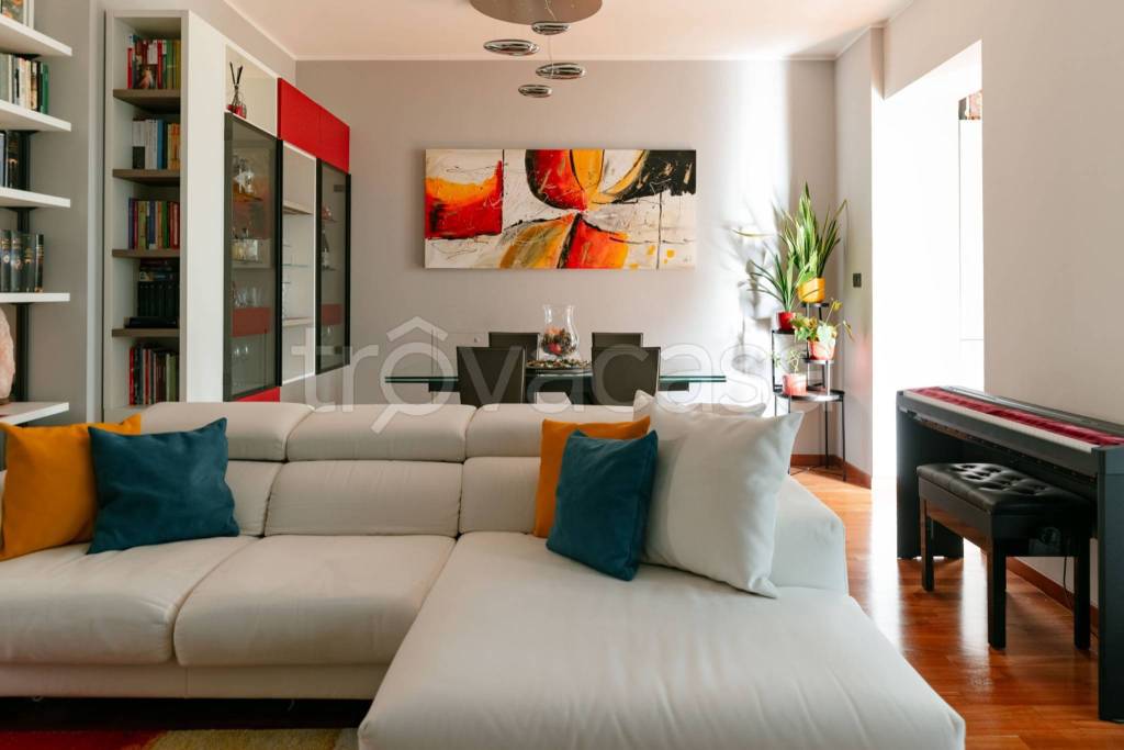 appartamento in vendita a Torino in zona Parella