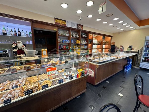 negozio in vendita a Torino in zona Pozzo Strada