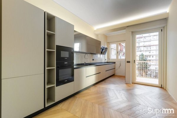 appartamento in vendita a Torino in zona Pozzo Strada