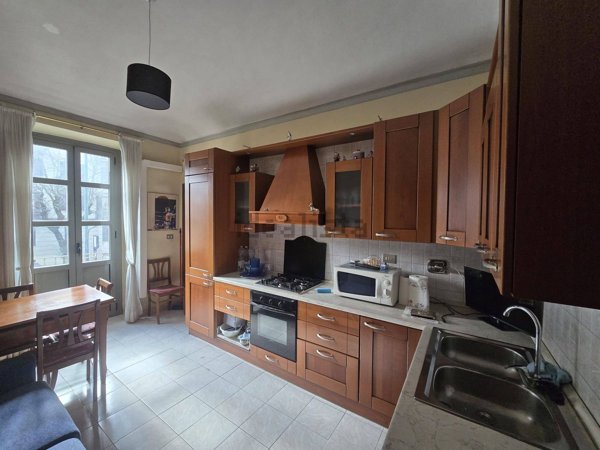 appartamento in vendita a Torino in zona Vanchiglia