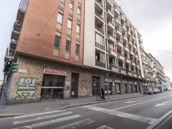 appartamento in vendita a Torino in zona Aurora