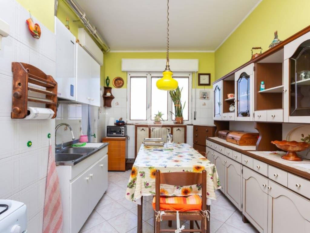 appartamento in vendita a Torino in zona Mirafiori Sud