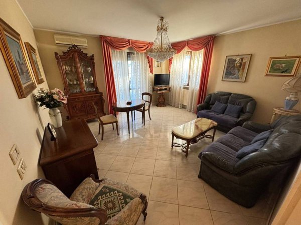 appartamento in vendita a Torino in zona Lingotto