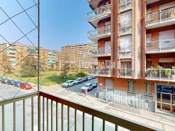 appartamento in vendita a Torino in zona Santa Rita