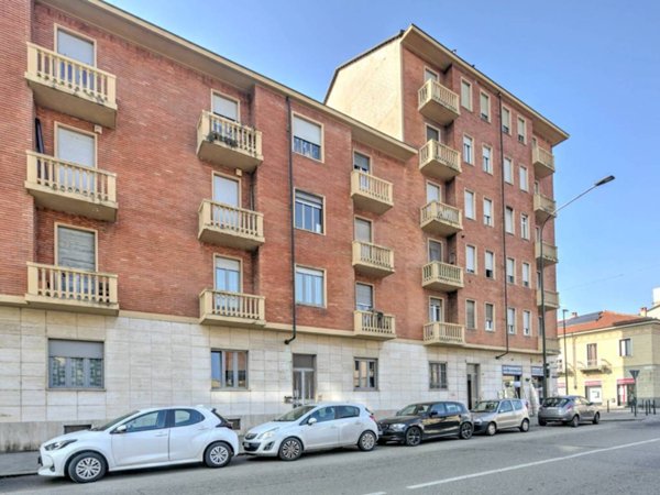 appartamento in vendita a Torino in zona Lucento
