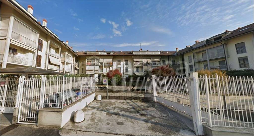 appartamento in vendita a Torino in zona Falchera