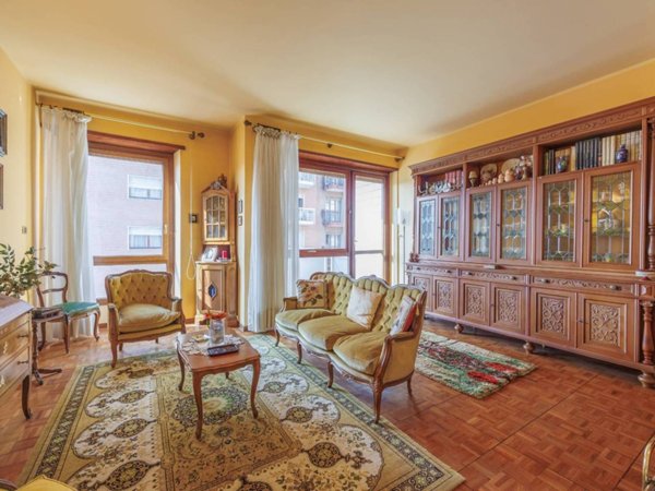 appartamento in vendita a Torino in zona Crocetta