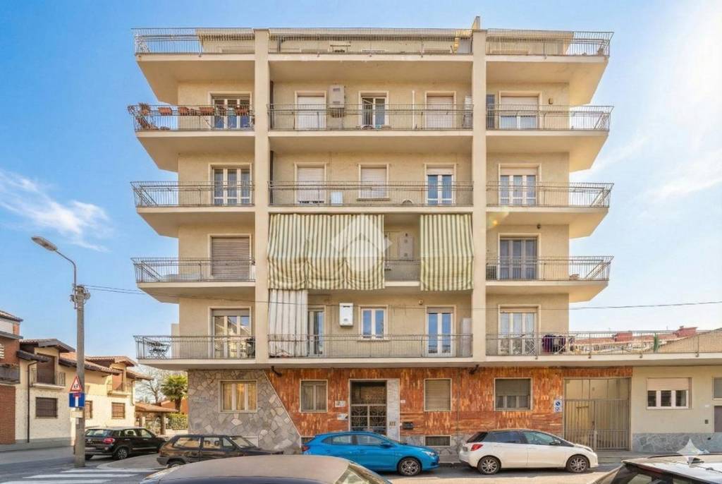 appartamento in vendita a Torino in zona Pozzo Strada