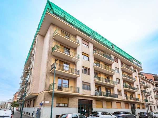 appartamento in vendita a Torino in zona Parella