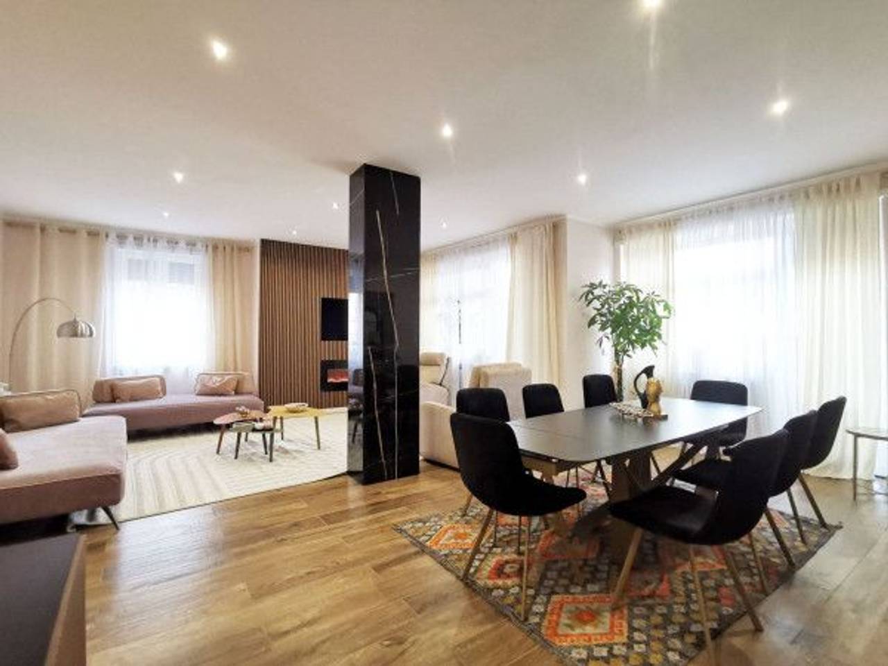 appartamento in vendita a Torino in zona Cit Turin