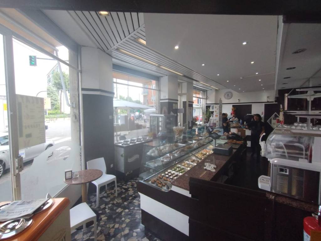 negozio in vendita a Torino in zona Vanchiglia