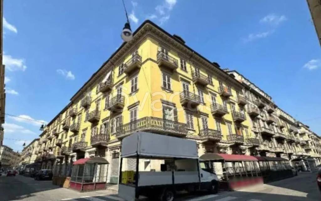 appartamento in vendita a Torino in zona San Salvario