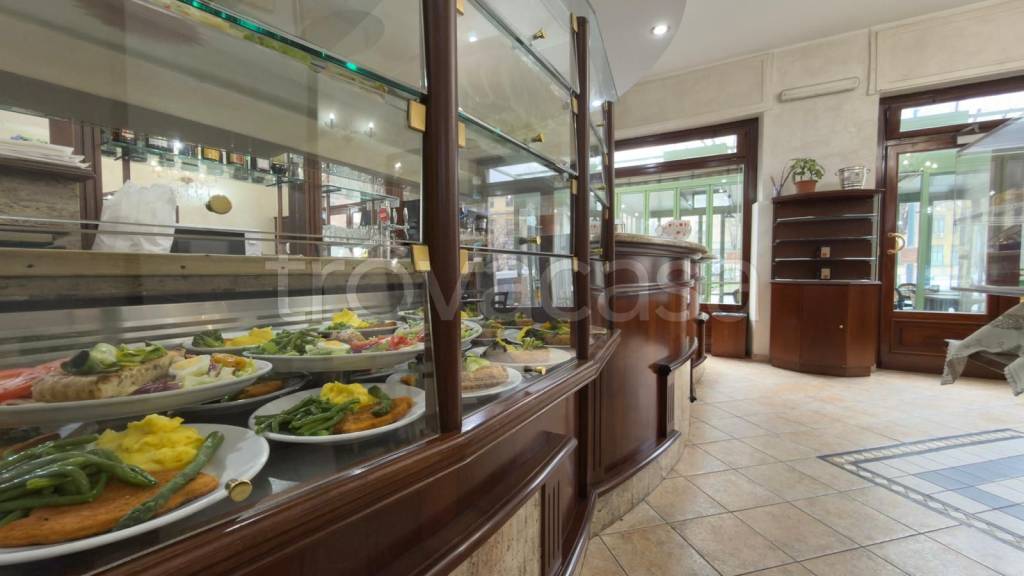 negozio in vendita a Torino in zona Millefonti