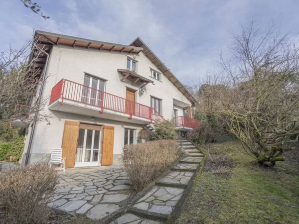 casa indipendente in vendita a Torino in zona Cavoretto