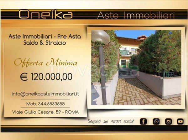 appartamento in vendita a Torino in zona Falchera