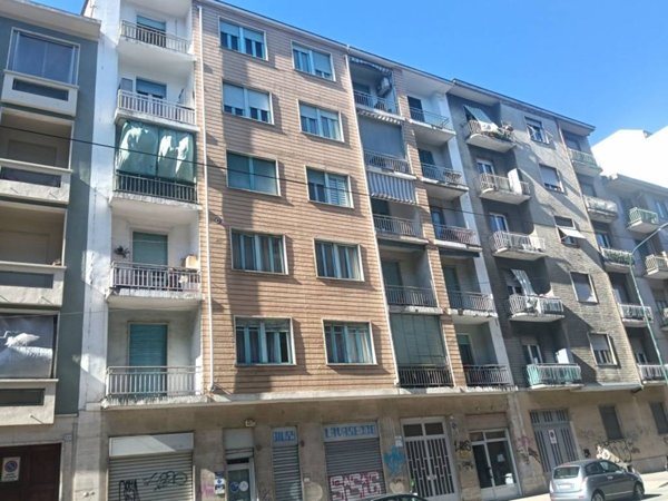 appartamento in vendita a Torino in zona Lingotto