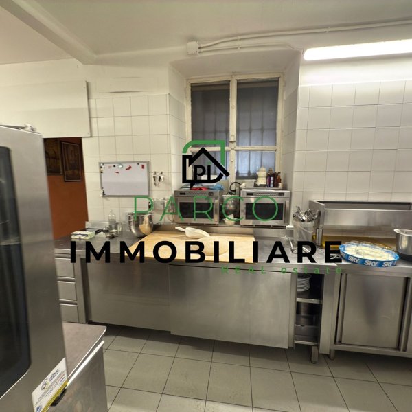 negozio in vendita a Torino in zona Barriera di Milano