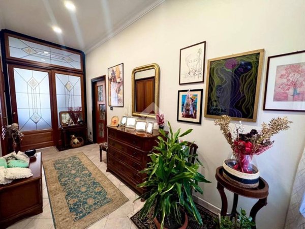 appartamento in vendita a Torino in zona San Salvario