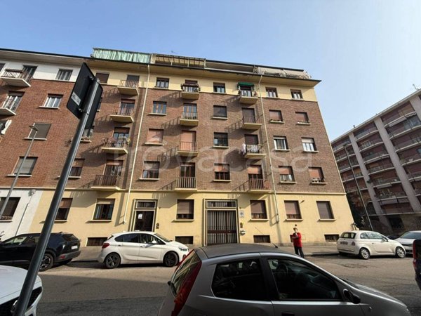 appartamento in vendita a Torino in zona Lingotto