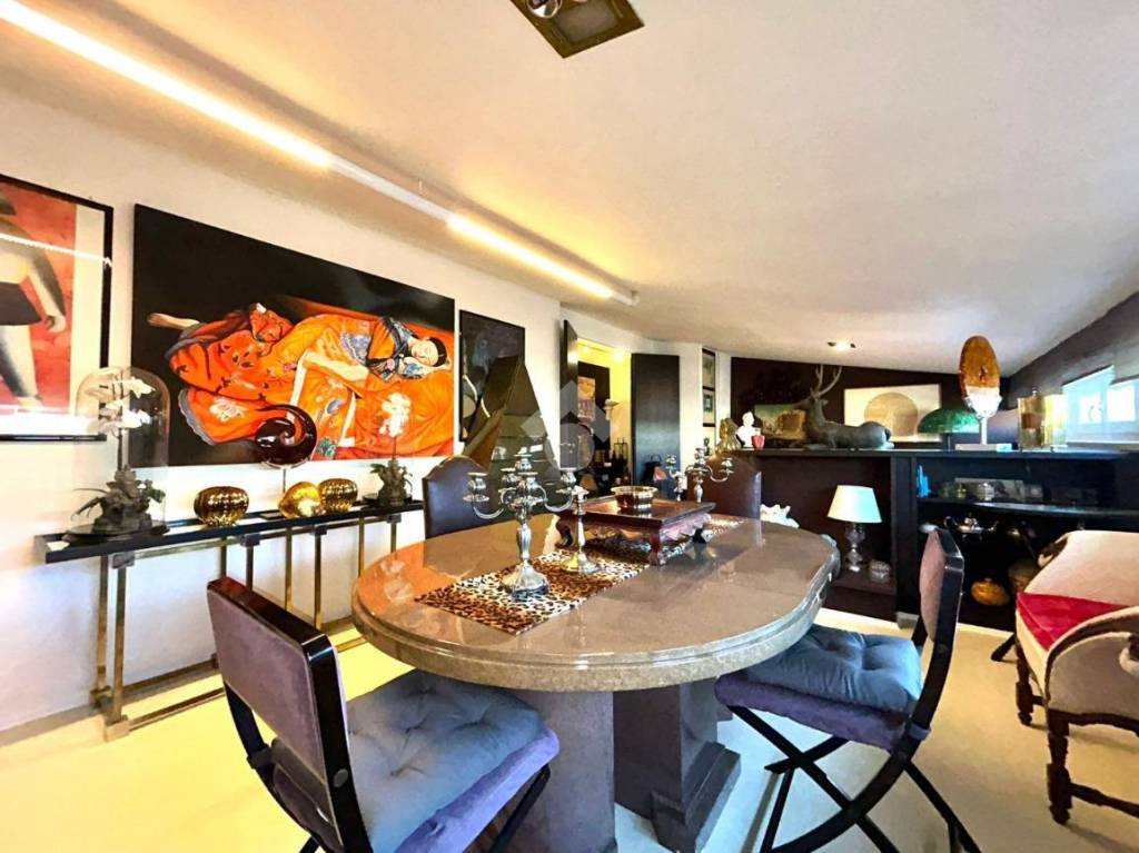 appartamento in vendita a Torino in zona Cit Turin