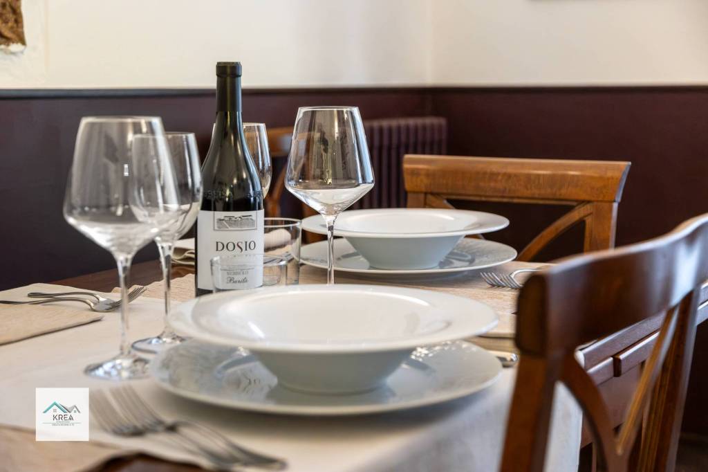 negozio in vendita a Torino in zona Cenisia