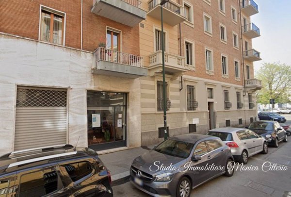 negozio in vendita a Torino in zona Borgo San Paolo