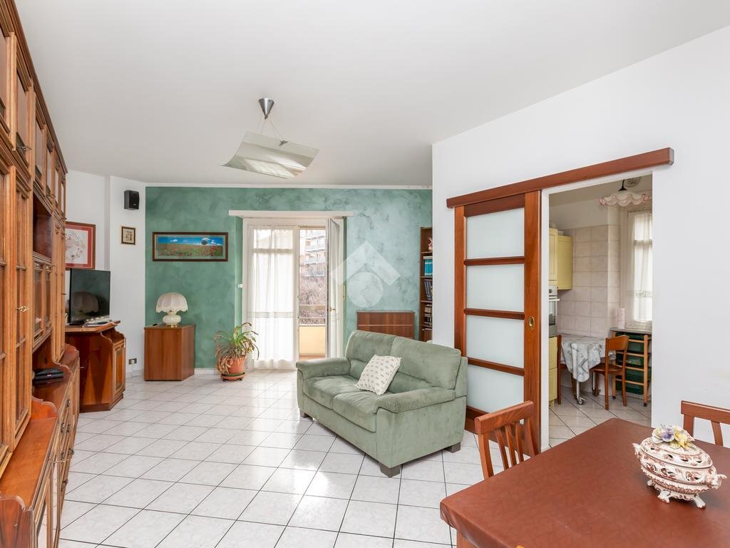 appartamento in vendita a Torino in zona Santa Rita