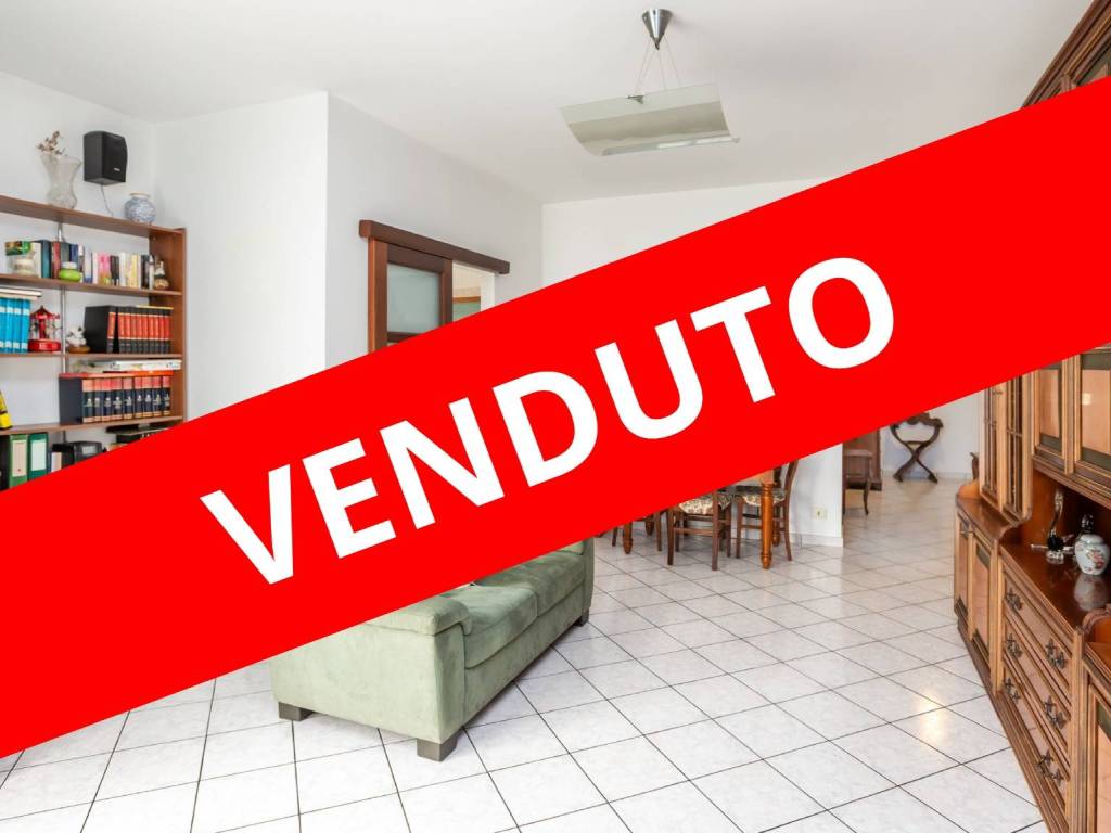 appartamento in vendita a Torino in zona Santa Rita