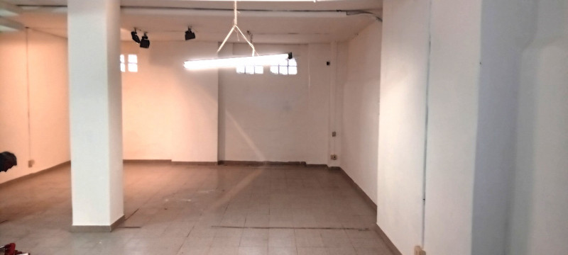 locale commerciale in vendita a Torino